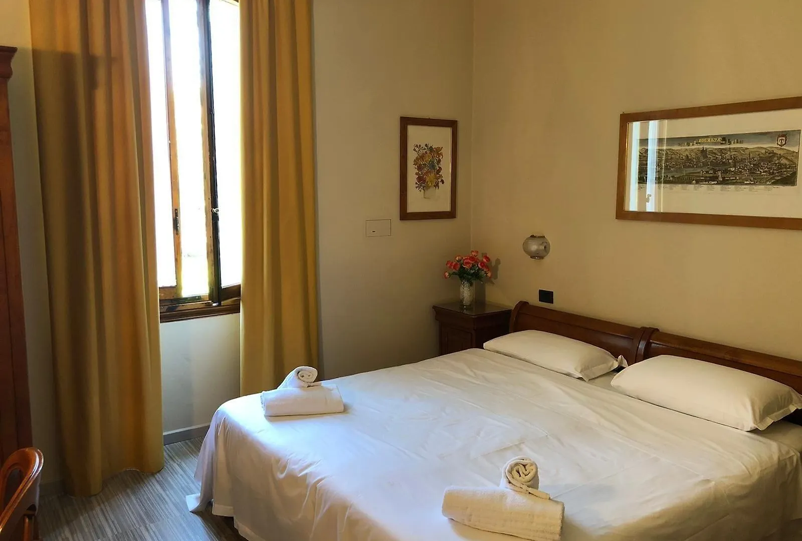 ***  Ih Hotels Firenze Select Italy