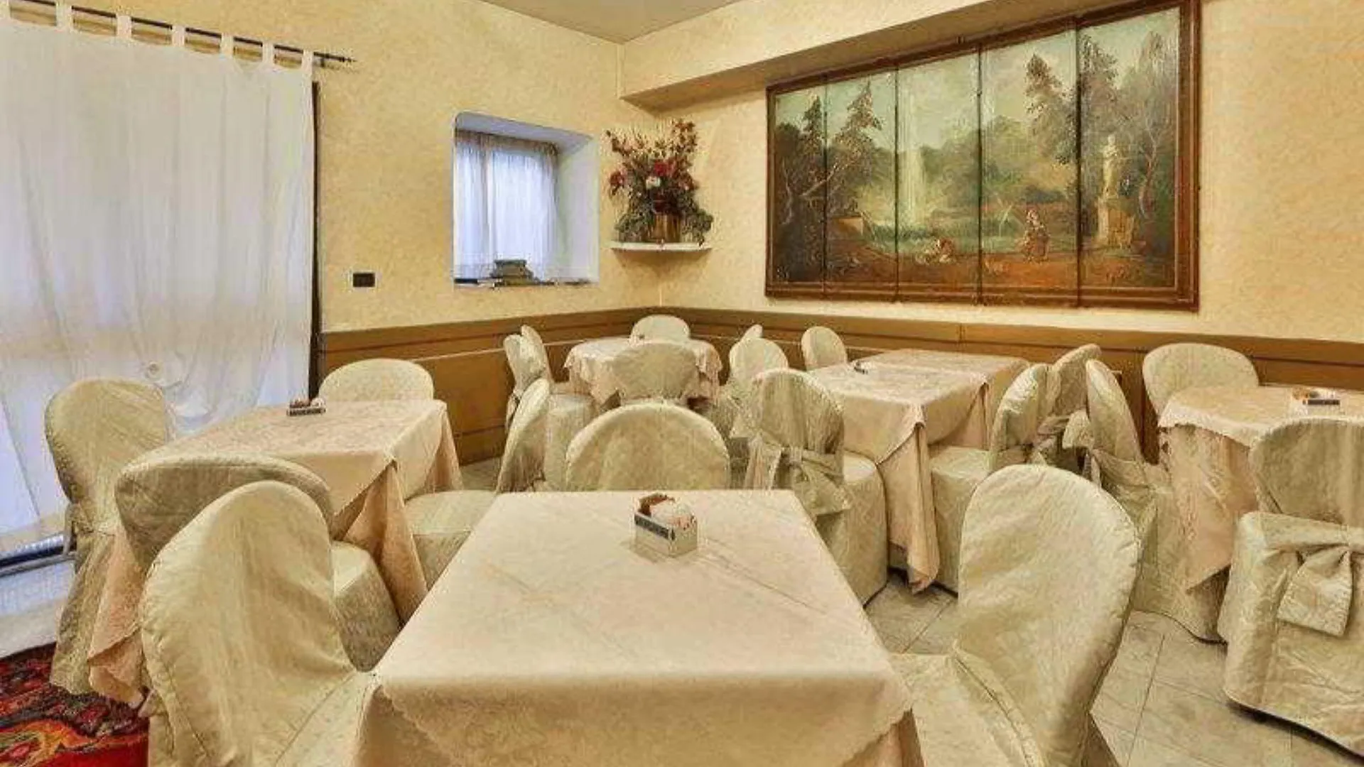 Ih Hotels Firenze Select 3*, Florence Italy