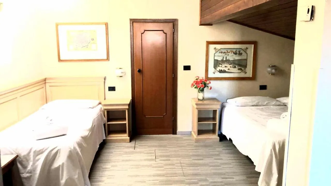 ***  Ih Hotels Firenze Select Italy